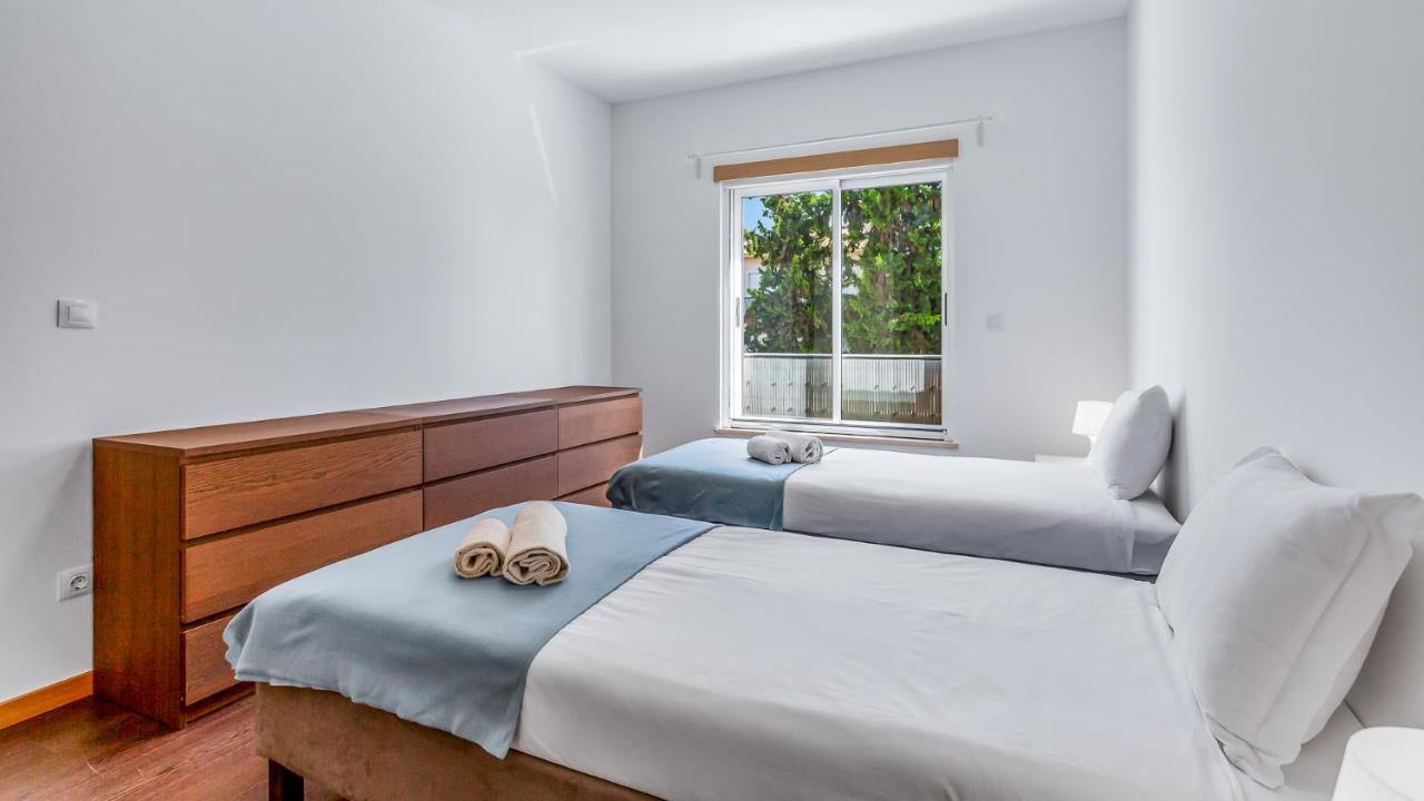 Luminous 2 Bdr Apartment W/Pool By Lovelystay Albufeira Exteriör bild